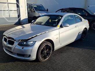Vrakbiler auto BMW 3-serie 3 serie (E92), Coupe, 2005 / 2013 325i 24V 2009
