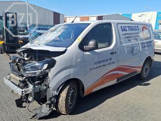 Vrakbiler auto Fiat Scudo Scudo, Van, 2022 2.0 Multijet 145 2025