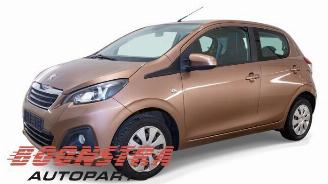 Coche siniestrado Peugeot 108 108, Hatchback, 2014 1.0 12V 2014/12