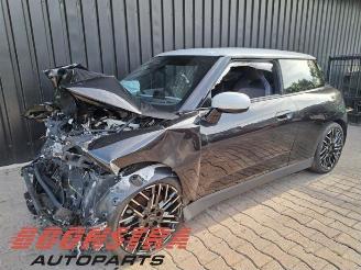  Mini Mini Mini Electric (J01), Hatchback 3-drs, 2023 Cooper E 40.7 kWh 2025/4