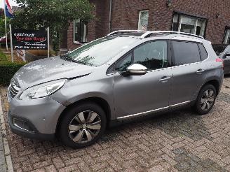 Auto incidentate Peugeot 2008 1.6 VTi Allure Automaat 2015/1