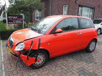 Vaurioauto  passenger cars Lancia Ypsilon 1.2 Oro 2007/1