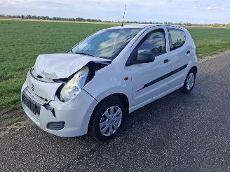 Vrakbiler auto Suzuki Alto 1.0 12V 2015/2