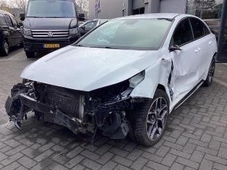 Vrakbiler auto Kia Pro cee d Proceed (CD), Combi 5-drs, 2018 1.0i T-GDi 12V 2021/1