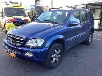 Coche accidentado Mercedes M-klasse 500 V 2002/3