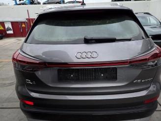 Salvage car Audi Q4 Q4 (F4B), SUV, 2021 45 e-tron 82 kWh 2024/9