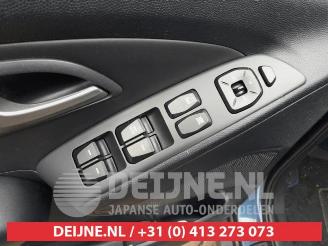 Hyundai Ix35 iX35 (LM), SUV, 2009 / 2015 2.0 16V picture 12