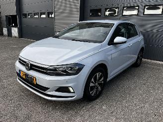 Auto incidentate Volkswagen Polo 1.0i CRUISE / NAVI / PDC / DIEFSTALSCHADE 2018/4