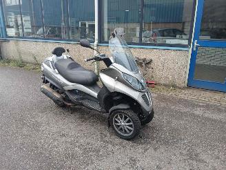 Piaggio MP3 400  picture 3