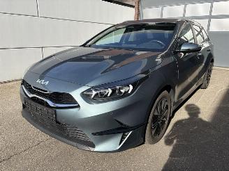  Kia Ceed Attract SW Automatik 1.4 Turbo 2025/12