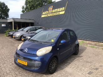 Schadeauto Citroën C1 C1 Hatchback 2005 / 2014 - 1.0 12V Hatchback  Benzine 998cc 50kW (68pk) FWD 2005-06/2014-09 (PMCFA; PMCFB; PNCFA; PNCFB) 1KRFE; CFB; 384F; CFA 2007/2