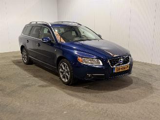Avarii autoturisme Volvo V-70 2.4 D4 Summum 2013/1