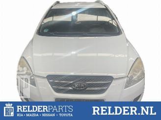 disassembly passenger cars Kia Cee d Cee'd Sporty Wagon (EDF), Combi, 2007 / 2012 1.6 16V 2009/6