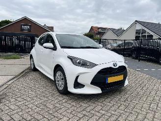 Schadeauto Toyota Yaris 26.009 km!! 2022/10