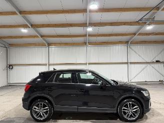 Vaurioauto  passenger cars Audi Q2 35TFSI 110kW Automaat Business Edition 2021/7