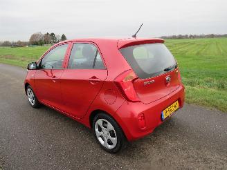 skadebil auto Kia Picanto 1.0 CVVT ISG 69pk 170.000km 5Drs  Airco   2013 2013/9