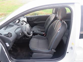 Renault Twingo 1.2 16v 2012-12   Airco  Schadevrij  nette auto picture 13
