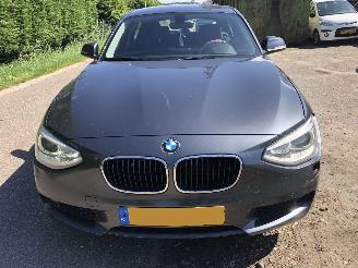 krockskadad bil auto BMW 1-serie 116 EDE BUSINISS 2013/9