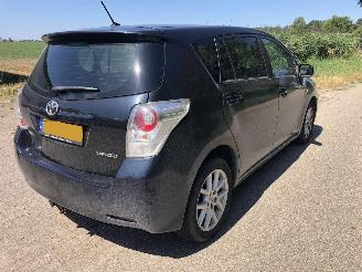 krockskadad bil auto Toyota Verso 1.8 VVTI 2013/1