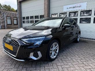 krockskadad bil auto Audi A3 30 TFSI Attitude Automaat Navi Clima 67283 Km NAP ! 2021/3