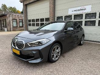 škoda osobní automobily BMW 1-serie 118i M-Sport Automaat Pano Navi Clima 2020/6