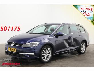 krockskadad bil auto Volkswagen Golf Variant 1.5 TSI DSG Highline ACC Navi Clima SHZ PDC 2019/9