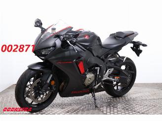 škoda motocykly Honda CBR 1000 RR Fireblade LED ABS Quickshift 2018/3
