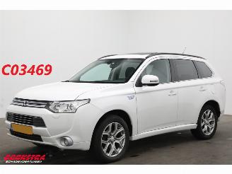 damaged passenger cars Mitsubishi Outlander 2.0 PHEV instyle 4WD Schuif/kantel Navi Clima Leder SHZ Camera PDC AHK 2014/9