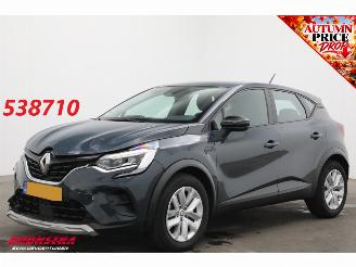 Schadeauto Renault Captur 1.6 E-Tech Hybrid 145 Zen Cruise Navi Clima Camera PDC 2022/8