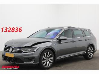 skadebil auto Volkswagen Passat Variant 1.4 TSI GTE DSG Highline ACC Navi Clima SHZ Ergo Act. Apple/Android Camera PDC AHK 2015/12