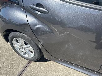 Mazda 2  picture 8