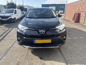 uszkodzony samochody osobowe Toyota Rav-4  2016/8