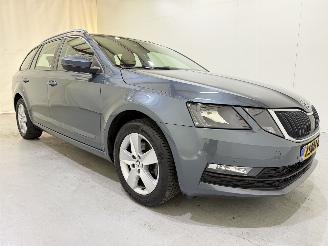 skadebil auto Skoda Octavia Combi 1.5 TSI Style Aut7 2019/1