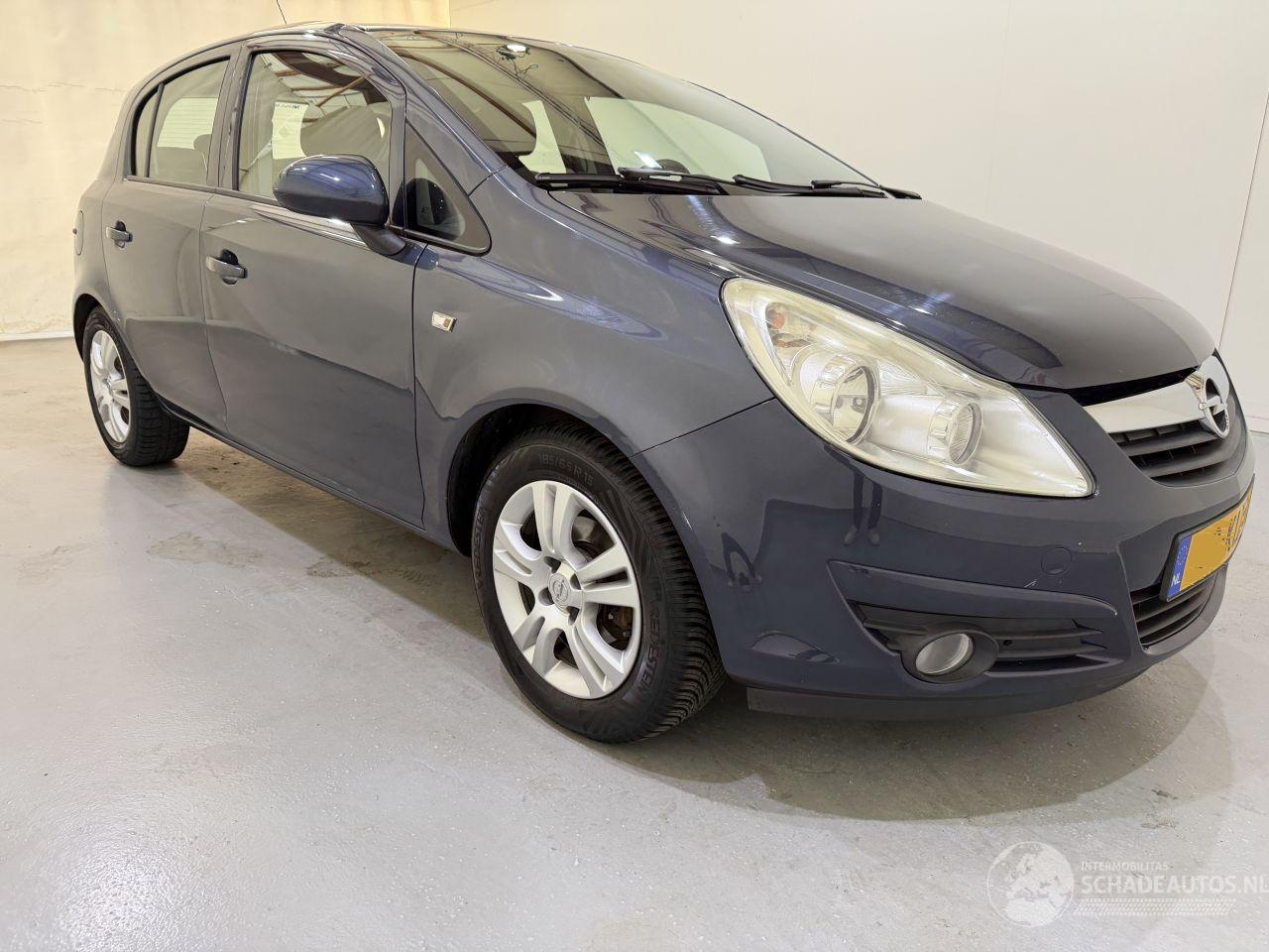 Opel Corsa HB 1.4-16V Enjoy NAP