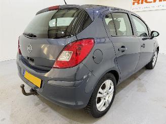Opel Corsa HB 1.4-16V Enjoy NAP picture 6
