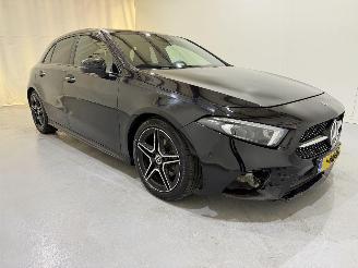 Vaurioauto  passenger cars Mercedes A-klasse 180 Business Solution AMG 2020/11
