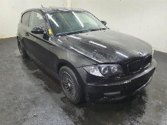 demontáž osobní automobily BMW 1-serie  2007/1