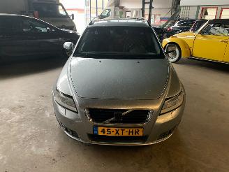 uszkodzony samochody osobowe Volvo V-50 1.8 edition 2 2007/10