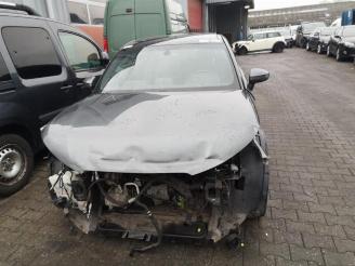 Auto da rottamare Audi A1 A1 Sportback (8XA/8XF), Hatchback 5-drs, 2011 / 2018 1.4 TDI Ultra 12V 2015/11