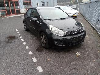 Vrakbiler auto Kia Rio Rio III (UB), Hatchback, 2011 / 2017 1.2 CVVT 16V 2011/11