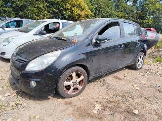 škoda osobní automobily Hyundai I-20 Hyundai i20 1.25 i-Drive 2012/1