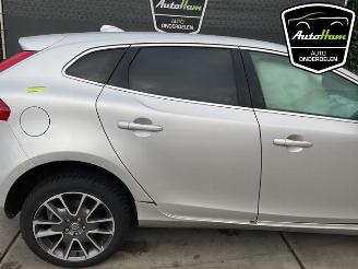 Volvo V-40 V40 (MV), Hatchback 5-drs, 2012 / 2019 1.6 T2 GTDi 16V picture 11