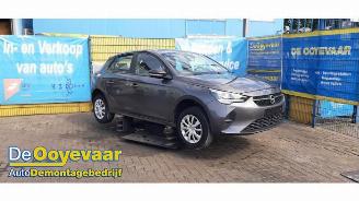 Coche siniestrado Opel Corsa Corsa F (UB/UH/UP), Hatchback 5-drs, 2019 1.2 12V 75 2020/6