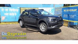 demontáž osobní automobily Citroën C4 cactus C4 Cactus (0B/0P), Hatchback 5-drs, 2014 1.2 PureTech 82 12V 2017/7
