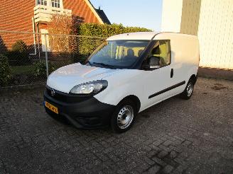 Unfall Kfz Van Fiat Doblo 1.6 MJD Airco 6-Bak 145.000 KM 2022/2
