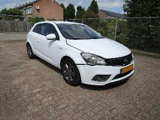 Kia Pro cee d 1.4 Navi Camera Airco picture 3