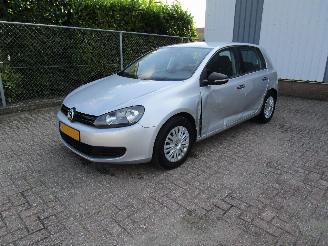 Schadeauto Volkswagen Golf 1.4 TSI Airco 6-Bak 2010/1