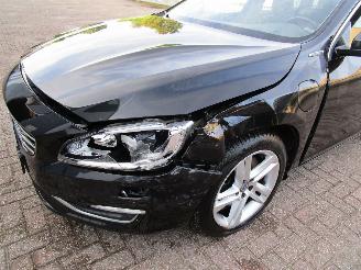 Volvo V-60 2.4 D5 Hybride Navi Clima picture 6