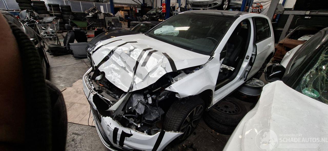 Volkswagen Golf 1.4 TSI GTE