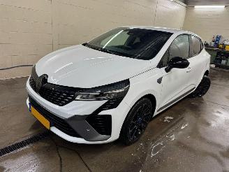 Auto incidentate Renault Clio 1.0 TCe  esprit Alpine GPF 90 BJ 2024/3